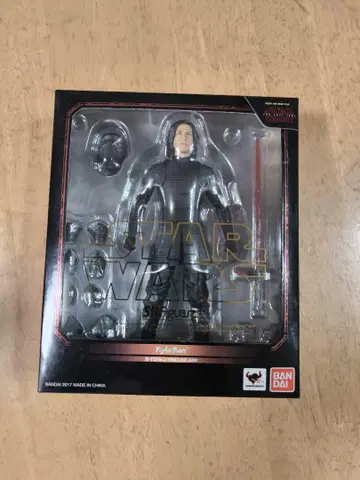 SHFiguarts 카일로 렌(THE LAST JEDIE)