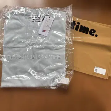 naptime 티셔츠 S 사이즈 쇼핑백 포함