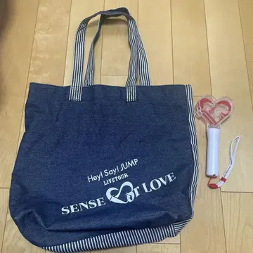 Hey!Say!JUMP SENSEorLOVE 굿즈 백 + 응원봉