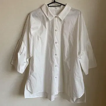 택 포함 새상품 슈소넷 chousonnette 화이트 셔츠 블라우스