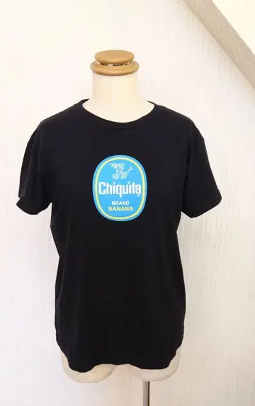 Chiquita 브랜드 티셔츠 블랙 새상품급 치키타