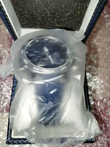 카시오 EDIFICE ECB-40YNP-1AJF 미사용 새상품