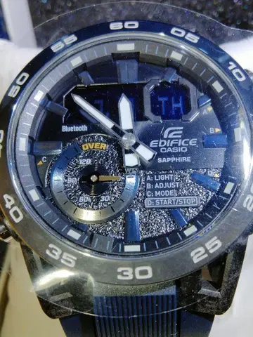 카시오 EDIFICE ECB-40YNP-1AJF 미사용 새상품