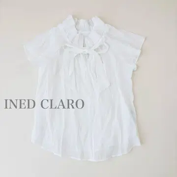 INED CLARO 화이트 반팔 블라우스 새상품급