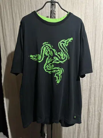 Razer 티셔츠