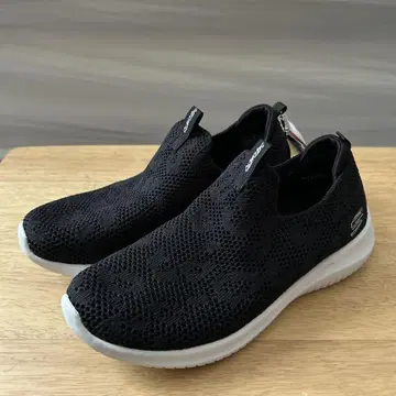 미사용 새상품 스케쳐스 블랙 레오파드 무늬 23cm