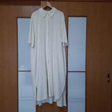 아이보리 반팔 셔츠 원피스