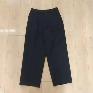 레어 지유 블랙 M 슈퍼 배기 슬랙스