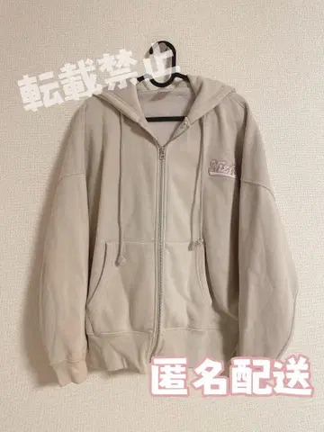 NiziU U 후드티