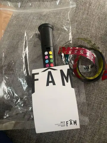 타임리스 FAM 응원봉