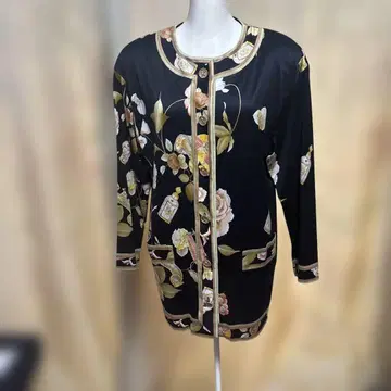레오나르 자켓 새상품급