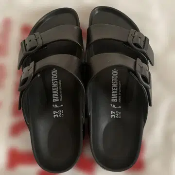 BIRKENSTOCK 블랙 샌들 37