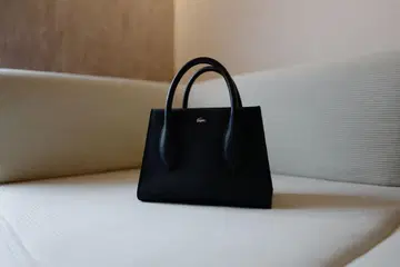 Lacoste 블랙 숄더백 탈부착 스트랩