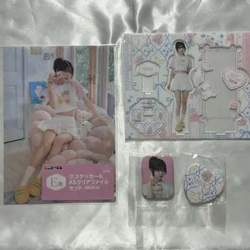 ILLIT 에니마이 복권 C.D.E 상 아크릴 스탠드 엽서 모카