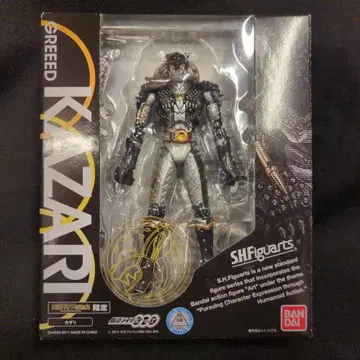반다이 S.H.Figuarts 가면라이더 오즈 카자리