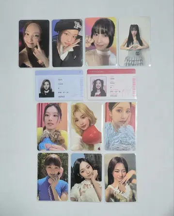 TWICE 트레이딩 카드 묶음 판매