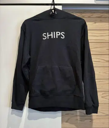 SHIPS 블랙 후드 부착 후드티 S