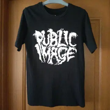 PUBLIC IMAGE 티셔츠 블랙 UNCHAIN