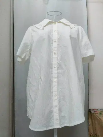 유나이티드 밤부 화이트 블라우스