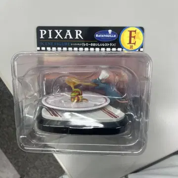 PIXAR RATATOUILLE 장면 피규어 레미