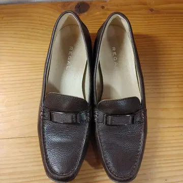 REGAL 브라운 로퍼