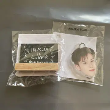 TREASURE POPUP 캡슐 토이 칠판 얼굴 아크링 키링 아사히