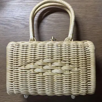 등나무 백 인도네시아산 가로 길이 20cm 높이 13cm 바닥 폭 9cm
