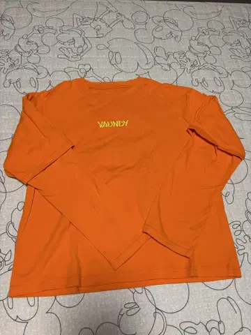VAUNDY 롱 티셔츠