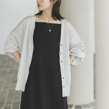 새상품급 노블 24SS 최근 모델 가디건 린넨 혼방