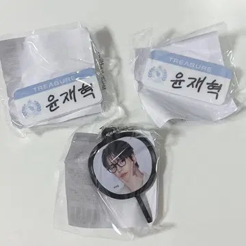 재혁 캡슐 토이 treasure 명찰 미니 부채