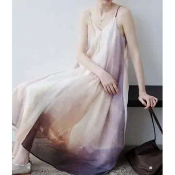 타지치타 WATERCOLOR GRADATION DRESS 원피스 24SS