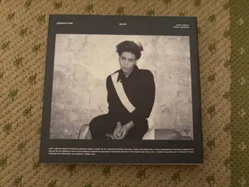 SHINee 종현 솔로 미니 앨범 BASE 포토 카드 포함