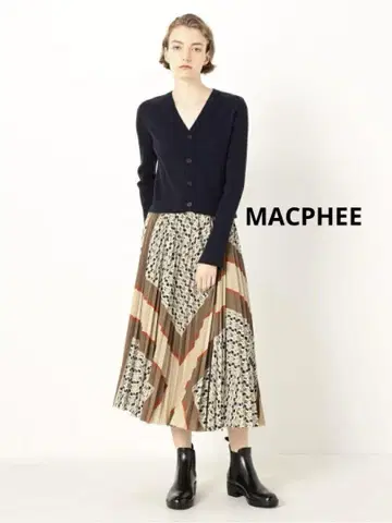MACPHEE 투모로우랜드 베이지 샴페인 프린트 플리츠 스커트