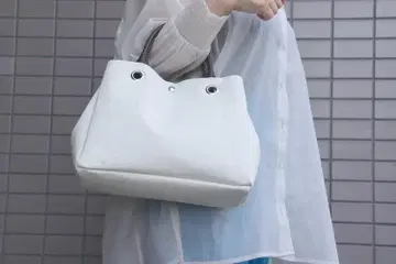 토트백 화이트 경량 엠보 미니 백 핸드메이드 724