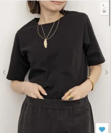 L'Appartement Beautiful T Shirts 블랙