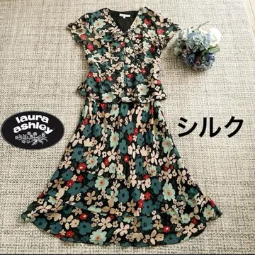 Laura Ashley 실크 플라워 프린트 스커트 셋업 13호