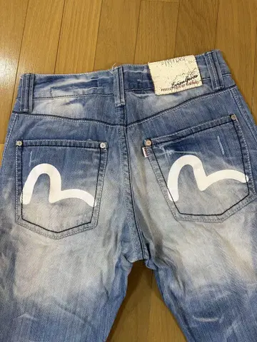 EVISU GENES 라이트 블루 스트레이트 데님