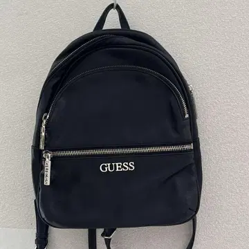 GUESS 블랙 백팩