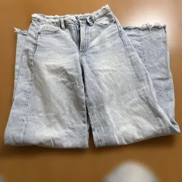 자라 프린지 헴 부츠 컷 데님