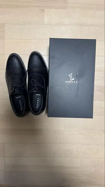 REGAL 블랙 가죽 신발 고어텍스