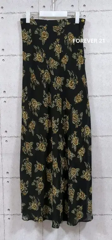 FOREVER 21 시어 롱 스커트 (로즈 프린트)