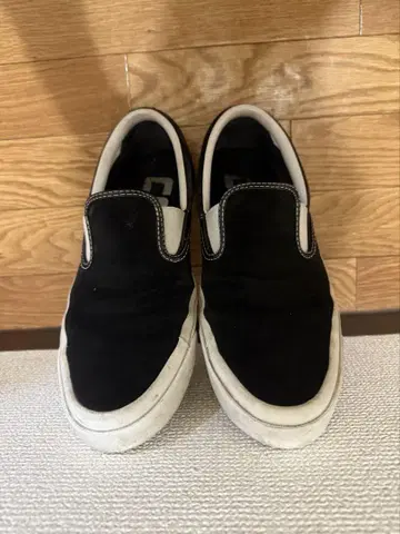CONS 힐 스타 슬립온
