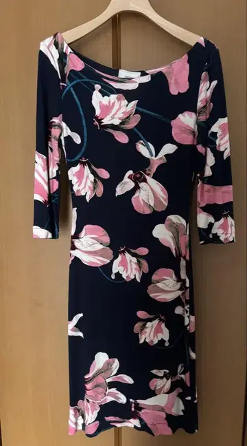 ERDEM 꽃무늬 7부 소매 타이트 원피스 S