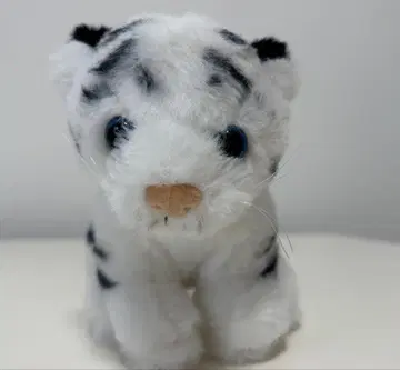 화이트 타이거 봉제 인형
