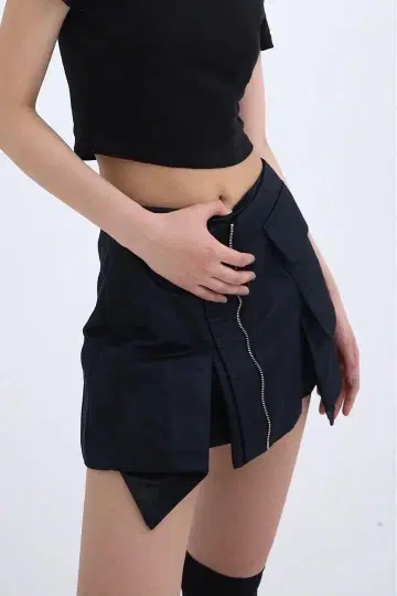 esio 에시오 Nylon MA-1 스커트 스커트