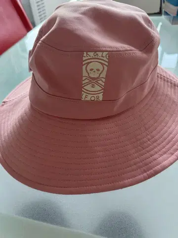 마크앤로나 골프 햇