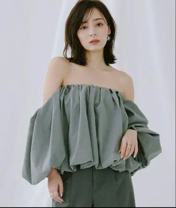 anuans 볼륨 벌룬 탑 상의