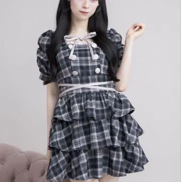 pium 크로스 벨트 반팔 티어드 미니 원피스