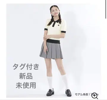 MARY QUANT 마리콴트 반팔 니트