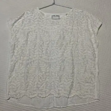 BEARDSLEY 자수 린넨 블라우스